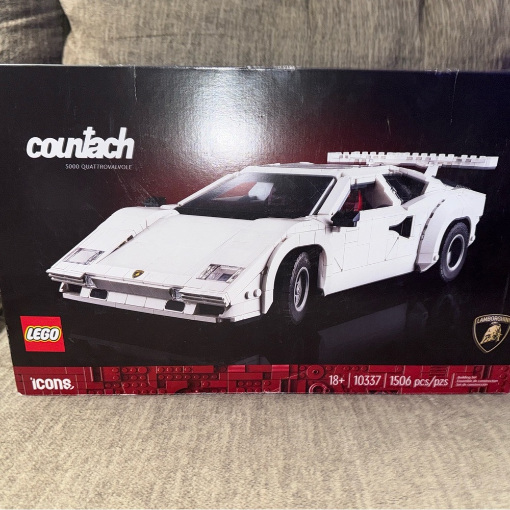 LEGO Countach 10337 Set